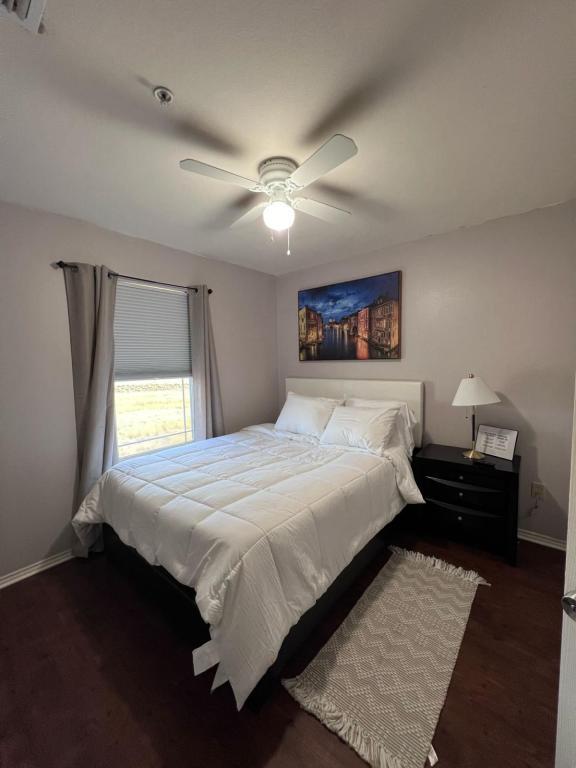 Foto del edificio - 411 N 48th St