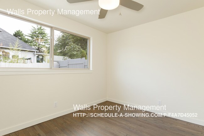 Foto del edificio - 216 NW 70th St