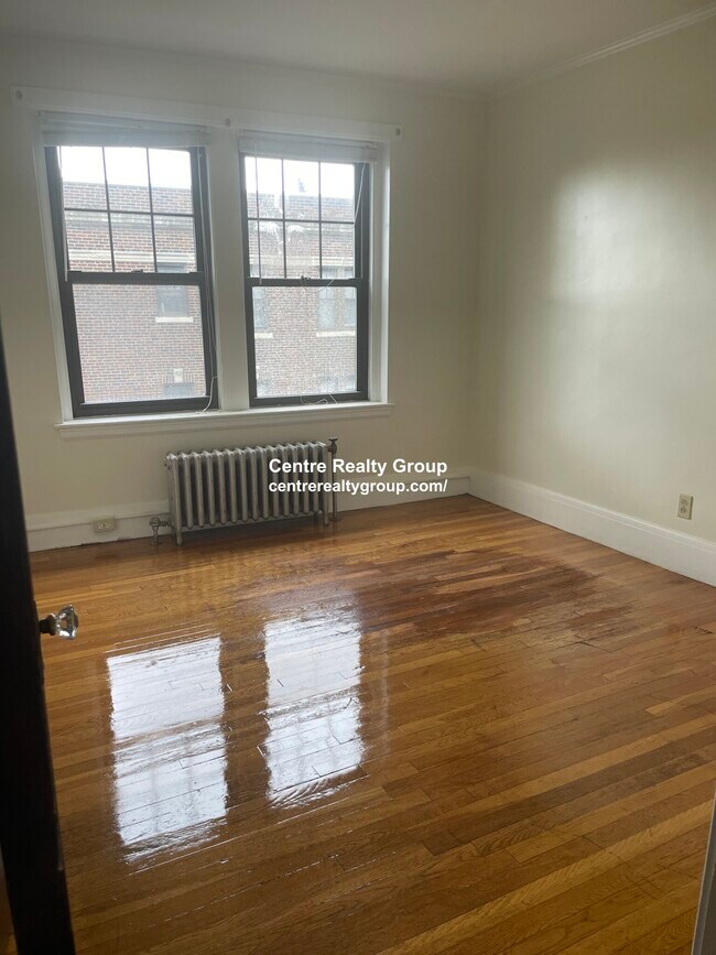Foto del edificio - 347 Pleasant St