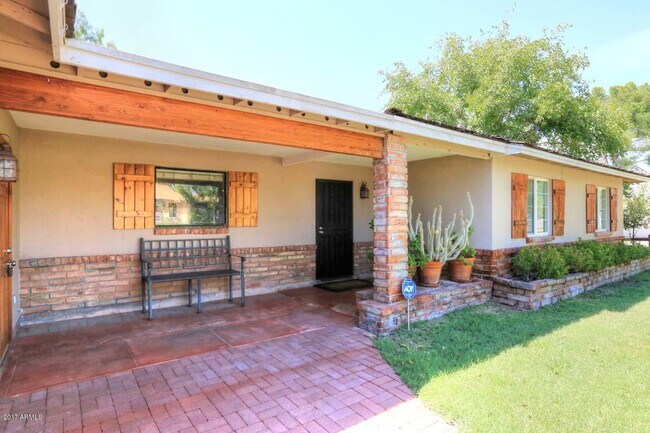 Foto del edificio - 5214 N 33rd St