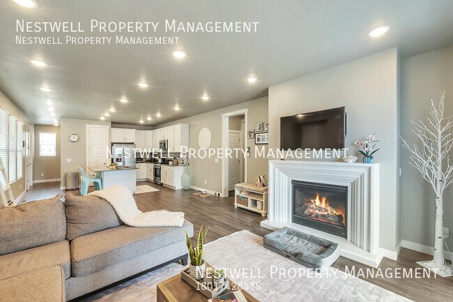 Foto del edificio - Amazing 4-bed Home in Lehi