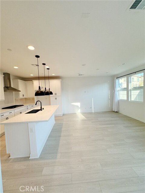 Building Photo - 347 Moonflower Rd