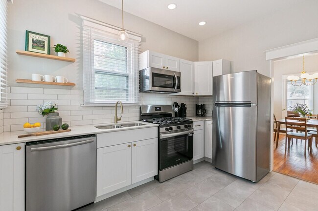 Foto del edificio - 2619 E 12th Ave