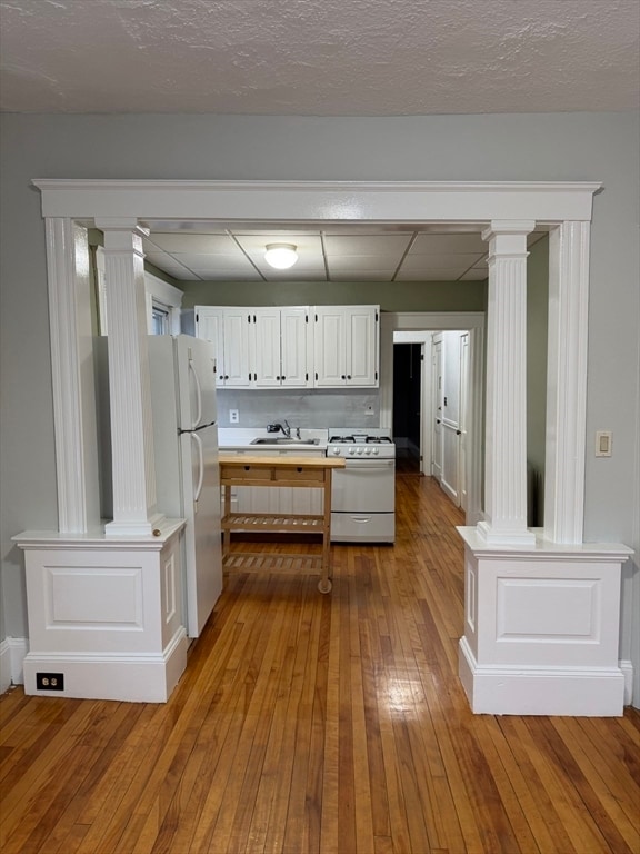 Building Photo - 34 Titcomb St