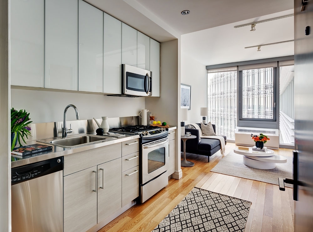 Foto principal - 550 W 54th St