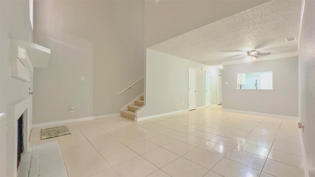 Building Photo - 6438 Alisa Ln