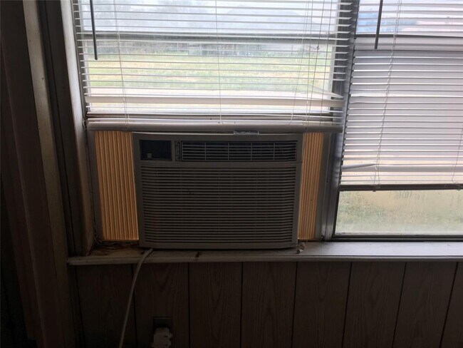 Foto del edificio - 739 Iberis Rd S