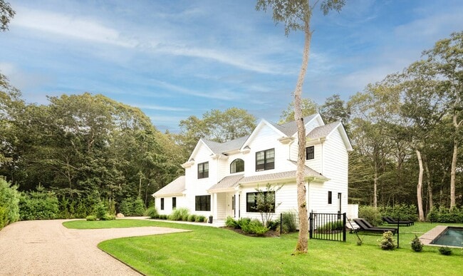 Building Photo - 59 Gardiners Ln