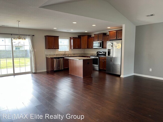 Foto del edificio - 3 br, 2 bath House - 330 Merin Height Rd