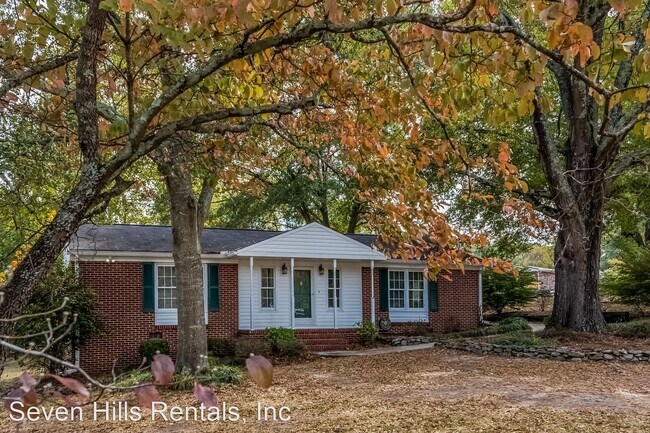 Building Photo - 3 br, 1 bath House - 24 Lionel Lane