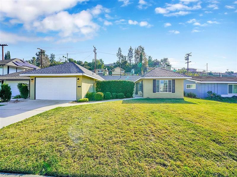 Primary Photo - This charming Single-Family home is a spac...