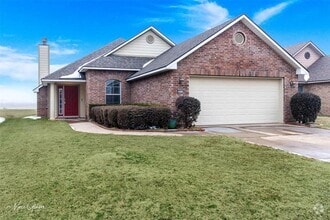 Building Photo - 3233 Grand Lake Dr