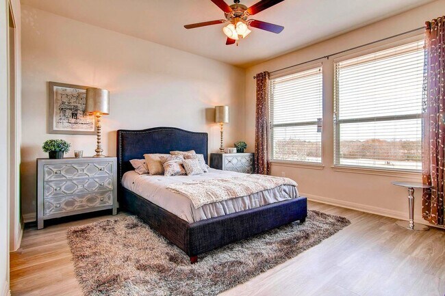 Foto del edificio - 405 Winterfield Dr