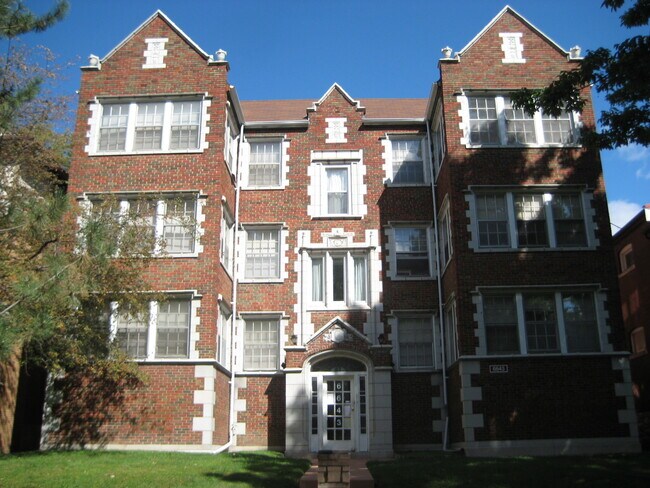 Building Photo - 6643 Kingsbury Blvd