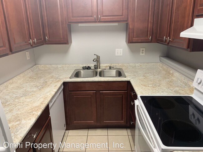 Building Photo - 3 br, 1.5 bath House - 5334 STAGE RD