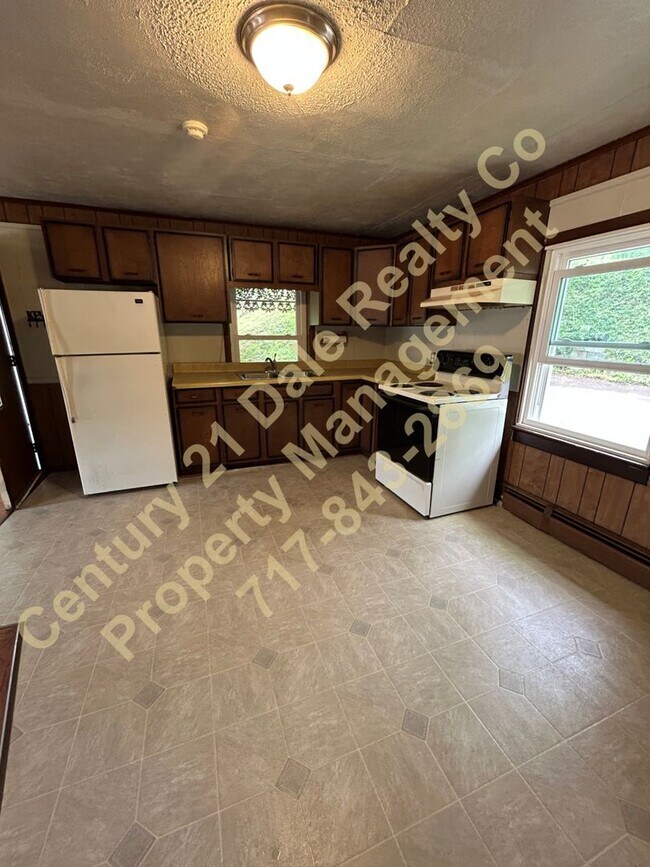 Foto del edificio - 2 Bedroom home in South Eastern School District with a Large Yard