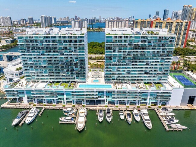 Building Photo - 400 Sunny Isles Blvd