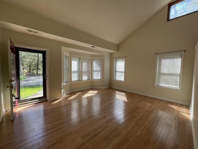 Building Photo - 23219 Scotch Pine Ct