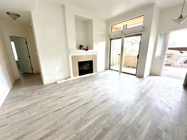 Building Photo - BEAUTIFUL GATED SOUTHWEST CONDO. 3 BEDS AND 2 BATHS. GROUND FLOOR.