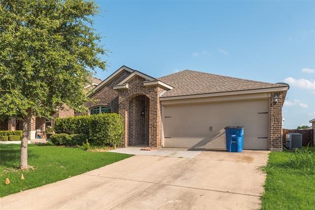 Building Photo - 1213 Rainer Dr
