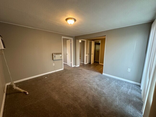 Building Photo - 116 Argyle Avenue Unit B