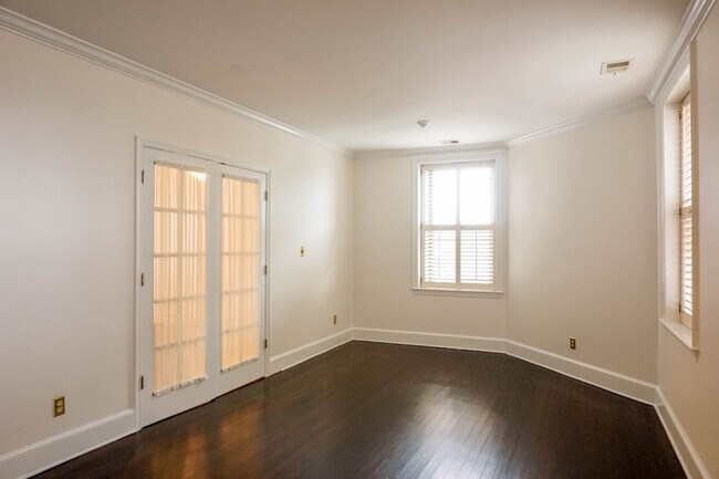 Foto del edificio - 1735 New Hampshire Ave NW