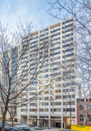 Building Photo - 1320 N Dearborn St