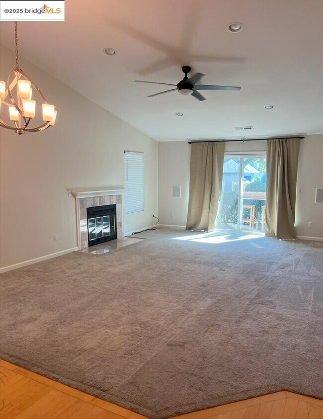 Foto del edificio - 5789 Cutter Loop