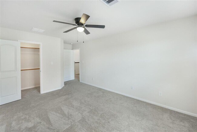 Building Photo - 2311 Leonetti Ln
