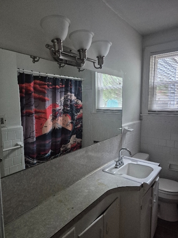 Building Photo - 3863 Hottinger Ave