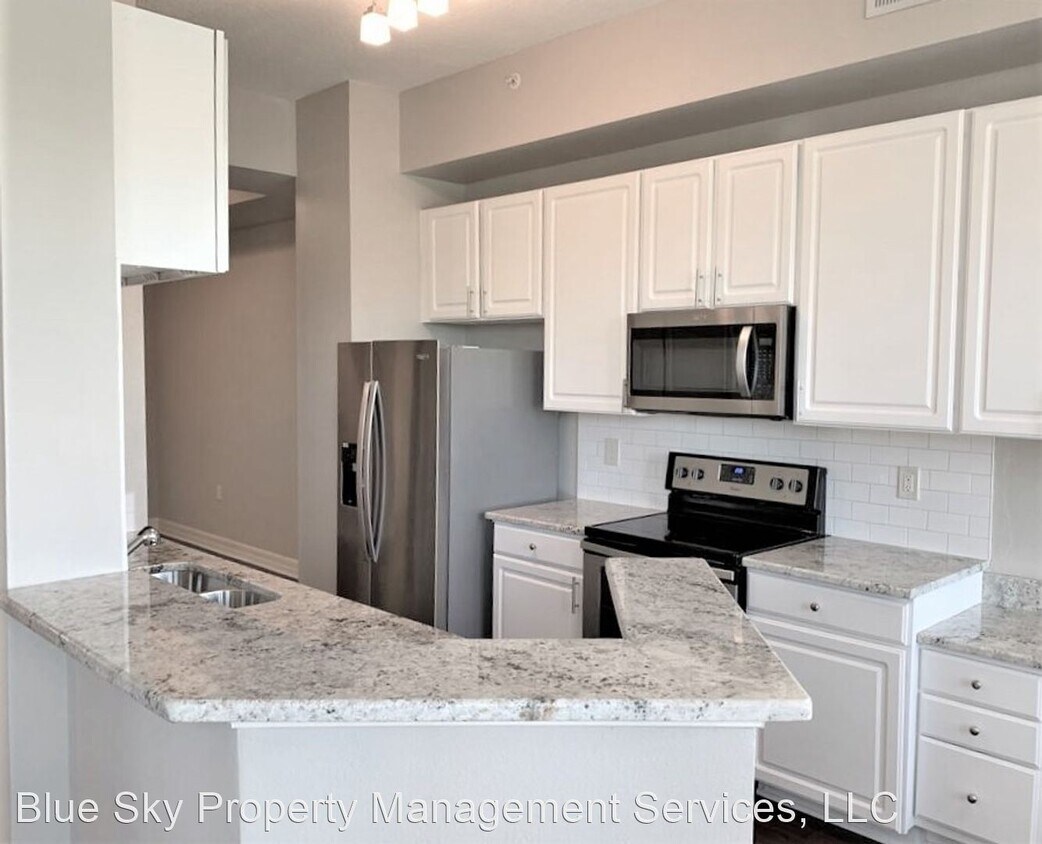 Building Photo - 1 br, 1.5 bath House - 500 Mirasol Cir #305