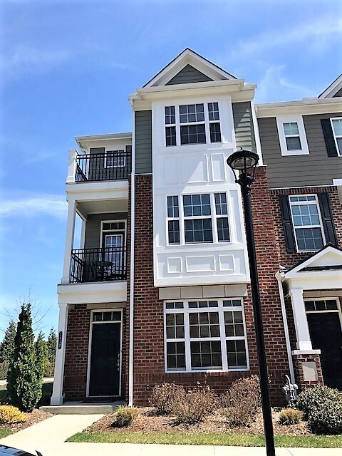 Primary Photo - 3930 Liesfeld Pl