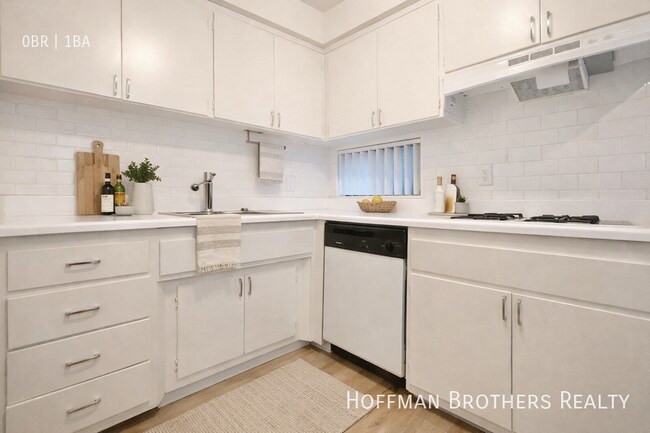 Foto del edificio - 1140 N Clark St