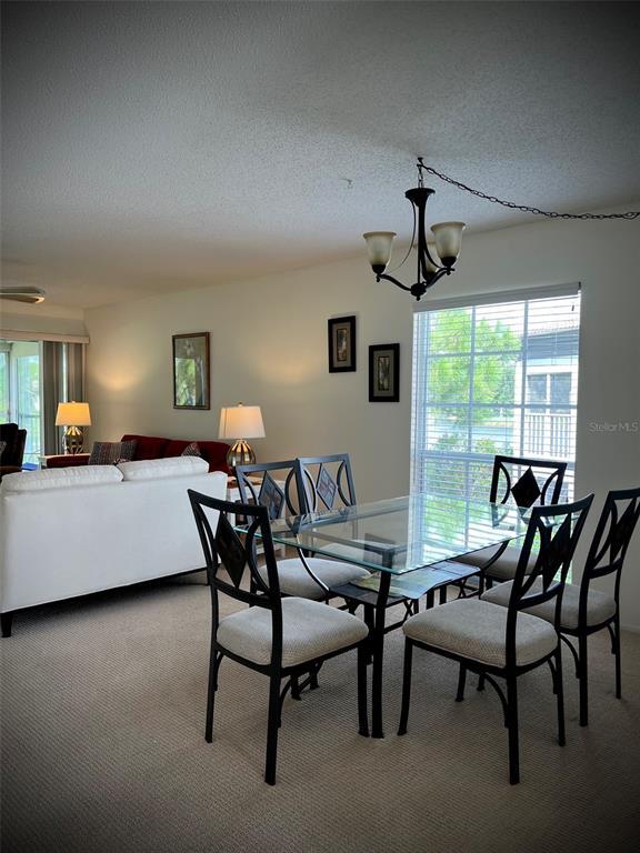 Foto del edificio - 5242 Wedgewood Ln