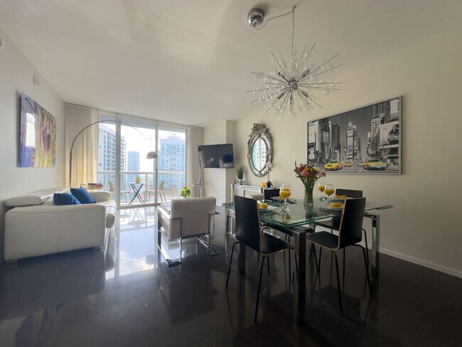 Foto del edificio - 485 Brickell Ave