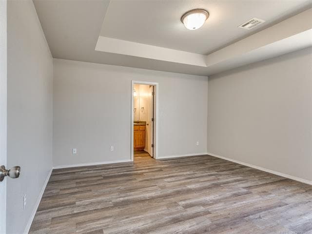 Building Photo - 1604 W Elm St