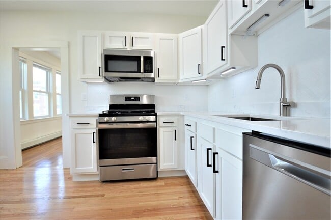 Foto del edificio - 27 Ransom Rd