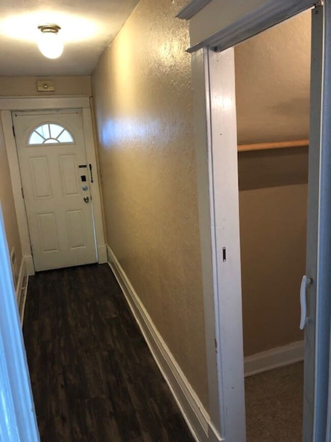 Foto del edificio - 731 E 7th St