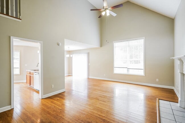 Foto del edificio - 906 Bexley Dr