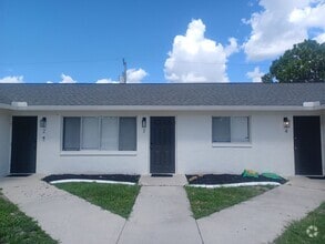 Building Photo - 937 SE 23rd Pl