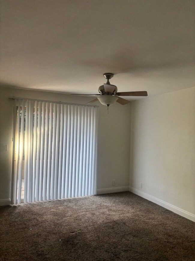 Building Photo - 1 bedroom, 1 bath, ground floor condo in El Cajon available for Move in Feb 1, 2026