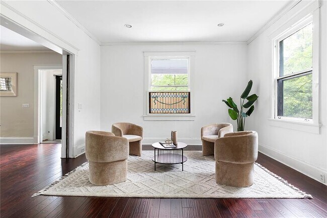 Foto del edificio - 118 Waverly Way NE