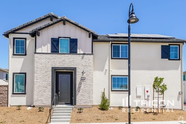 Building Photo - 31669 Luther Dr
