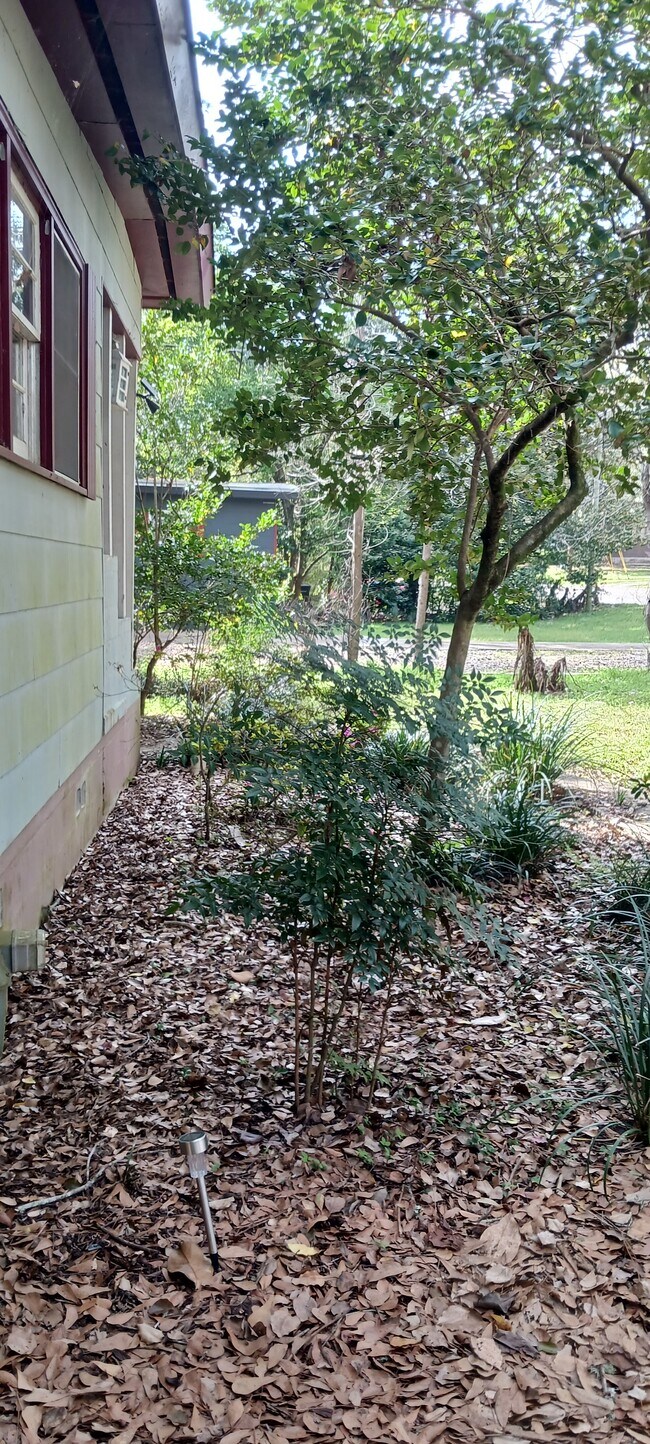 Foto del edificio - 1641 Atkamire Dr