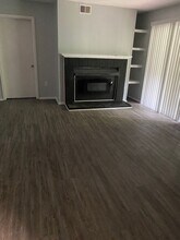 Building Photo - 601 Riverhill Cir