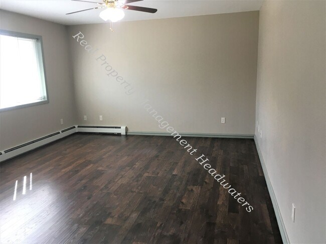 Foto del edificio - 916 Wilder Ave