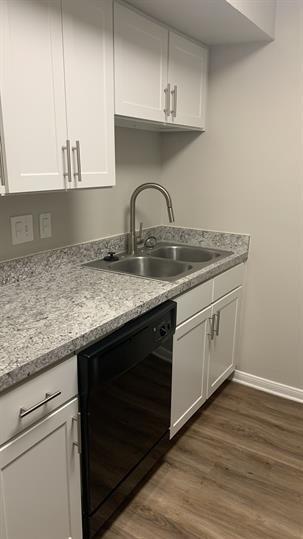Foto del edificio - 7315 Brompton St