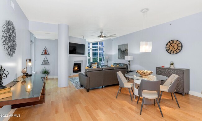 Foto del edificio - 120 W Rio Salado Pkwy