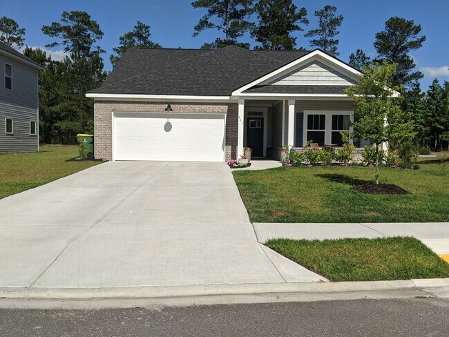 Building Photo - Available August 12th!!