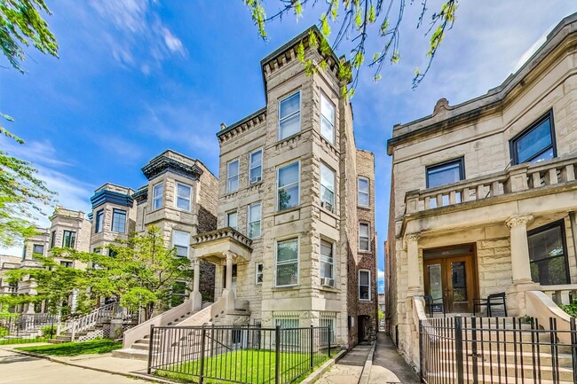 Building Photo - 3717 N Magnolia Ave
